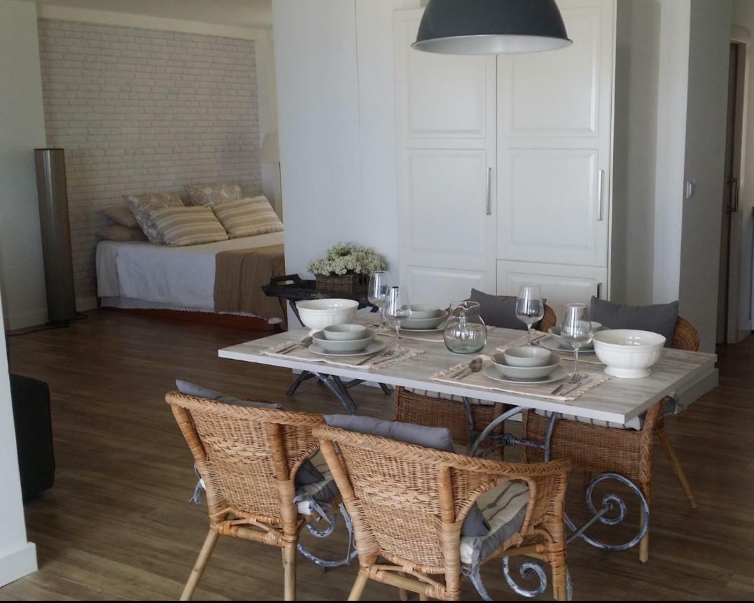 Estudio Deluxe Playa De La Victoria Καντίζ Εξωτερικό φωτογραφία